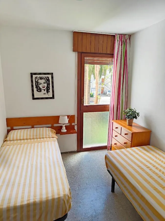 Apartamiento Mediterrani,Vistas Al Mar,Piscina! Villafortuny Apartament